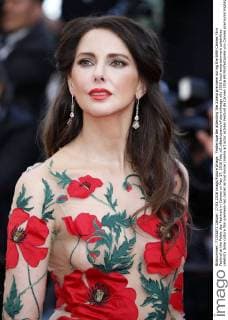 Frederique Bel attending the Julieta premiere during the 69th Cannes Film Festival at the Palais des Festivals in Cannes on May 17, 2016 Foto:xD.xBedrosianx xFuturexImage