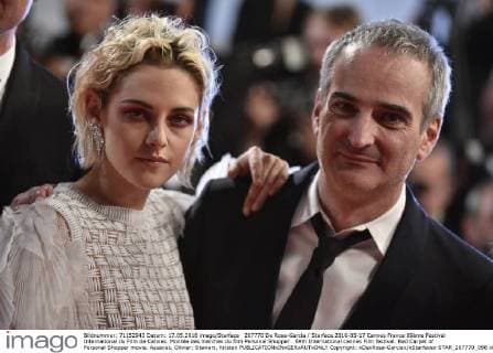207770 De Rosa-Garcia Starface 2016-05-17 Cannes France 69ème Festival International du Film de Cannes. Montée des marches du film Personal Shopper . 69th International cannes Film festival. Red Carpet of Personal Shopper movie. Assayas, Olivier; Stewart, Kristen  Copyright: xDexRosa-Garciax xStarfacex STAR_207770_098
