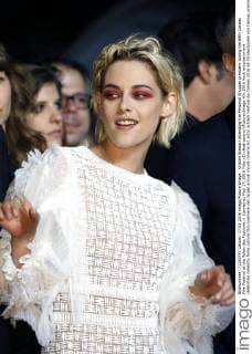 Kristen Stewart attending the Personal Shopper premiere during the 69th Cannes Film Festival at the Palais des Festivals in Cannes on May 17, 2016 Foto:xD.xBedrosianx xFuturexImage