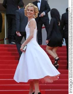 69. Festival de Cannes - La Fille Inconnue Premiere Eva Herzigova arrives on the steps of the Palais des Festivals before the screening of the film La Fille Inconnue (The Unknown Girl) during the 69th annual Cannes International Film Festival in Cannes, France on May 18, 2016.  CAN20160518807 DAVIDxSILPA