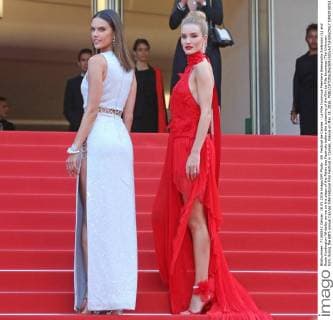 69. Festival de Cannes - La Fille Inconnue Premiere Alessandra Ambrosio (L) and Rosie Huntington-Whiteley arrive on the steps of the Palais des Festivals before the screening of the film La Fille Inconnue (The Unknown Girl) during the 69th annual Cannes International Film Festival in Cannes, France on May 18, 2016.  CAN20160518809 DAVIDxSILPA