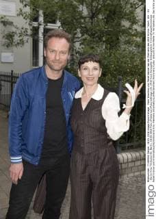 Mark Waschke und Meret Becker bei der Premiere des ARD-Krimis Tatort: Wir - Ihr - Sie im Kino Filmkunst 66. Berlin, 18.05.2016 Foto:xFredericx xFuturexImage