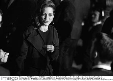 69. Festival de Cannes: It s Only the End of the World - Juste la Fin du Monde Filmpremiere 207871 De Rosa-Garcia Starface 2016-05-19 Cannes France 69ème Festival International du Film de Cannes. Redescente du film Juste la fin du monde . 69th International Cannes Film festival. Juste la fin du monde cast leaving the screening Cotillard, Marion  Copyright: xDexRosa-Garciax xStarfacex STAR_207871_054