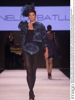 Colombia: Bogota Fashion Week 2016 Daniella Batlle Daniella Batlle collection with classic and sophisticated touches celebrates femininity in pink, purple and flowers during the Bogota Fashion Week.  DanielxGarzon