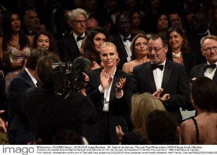 69. Festival de Cannes: The Last Face Filmpremiere 207915 Serge Arnal Starface 2016-05-20 Cannes France 69ème Festival International du Film de Cannes. Atmosphere fin de film The Last Face . 69th International Cannes Film Festival. Atmosphere at the end of The Last Face screening EXCLUSIVE Nous contacter avant toute utilisation web Theron, Charlize  Copyright: xSergexArnalx xStarfacex STAR_207915_017