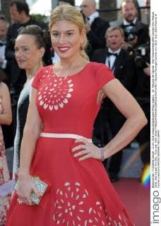 69. Festival de Cannes: Elle Filmpremiere 69th Cannes Film Festival 2016, Red Carpet film Elle . Pictured: Hofit Golan  AlbertoxTerenghi Cannes