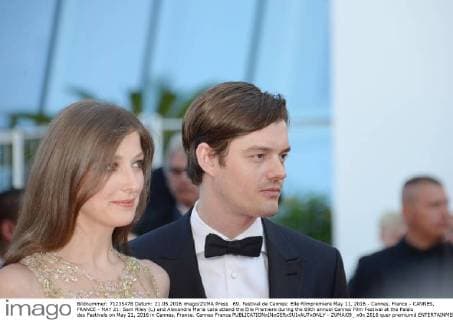 69. Festival de Cannes: Elle Filmpremiere May 11, 2016 - Cannes, France - CANNES, FRANCE - MAY 21: Sam Riley (L) and Alexandra Maria Lara attend the Elle Premiere during the 69th annual Cannes Film Festival at the Palais des Festivals on May 21, 2016 in Cannes, France. Cannes France - ZUMAi09_