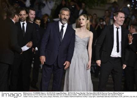207944 De Rosa-Garcia Starface 2016-05-21 Cannes France 69eme Festival International du Film de Cannes. Montee des marches du film Blood Father . 69th International Cannes Film Festival. Red Carpet of Blood Father movie. Gibson, Mel; Luna, Diego; Moriarty, Erin  Copyright: xDexRosa-Garciax xStarfacex STAR_207944_012