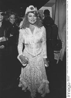 Apr. 5, 2011 - AUDREY LANDERS. - ZUMAg49_