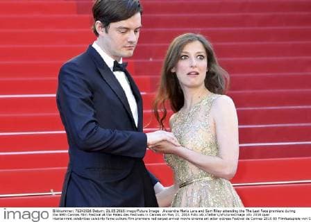 Alexandra Maria Lara and Sam Riley attending the The Last Face premiere during the 69th Cannes Film Festival at the Palais des Festivals in Cannes on May 21, 2016 Foto:xG.xTellierx xFuturexImage