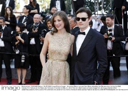 Alexandra Maria Lara and Sam Riley attending the Elle premiere during the 69th Cannes Film Festival at the Palais des Festivals in Cannes on May 21, 2016 Foto:xD.xBedrosianx xFuturexImage