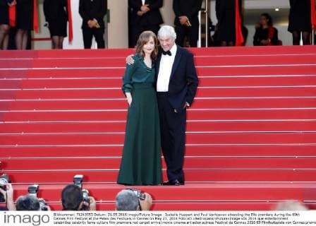 Isabelle Huppert and Paul Verhoeven attending the Elle premiere during the 69th Cannes Film Festival at the Palais des Festivals in Cannes on May 21, 2016 Foto:xD.xBedrosianx xFuturexImage