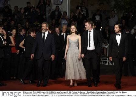 69. Festival de Cannes - Blood Father Premiere Jean Francois Richet, Mel Gibson, Erin Moriarty, Diego Luna - 69. Internationales Filmfestival Cannes, Premiere - Blood Father - 21 05 2016 LoicThebaud Panoramic 