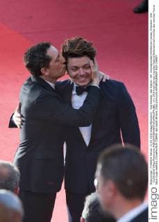 Gad Elmaleh, Kev Adams - 69. Internationales Filmfestival Cannes, Premiere - Elle - 21 05 2016 Viktor Panoramic 