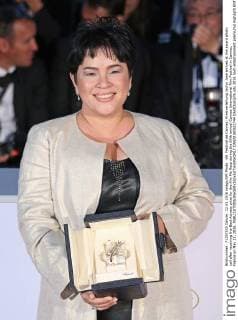 69. Festival de Cannes: Preisverleihung Jaclyn Jose arrives at the award photo call after receiving the Best Actress prize for the film Ma Rosa during the 69th annual Cannes International Film Festival in Cannes, France on May 22, 2016.  CAN20160522744 DAVIDxSILPA