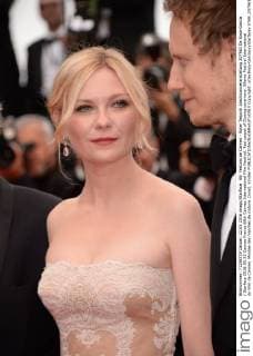 69. Festival de Cannes - Roter Teppich Abschlussveranstaltung 207963 De Rosa-Garcia Starface 2016-05-22 Cannes France 69th Cannes International Film Festival. Red carpet of Closing ceremony. 69eme Festival International du Film de Cannes. Montee des marches de cloture. Dunst, Kirsten  Copyright: xDexRosa-Garciax xStarfacex STAR_207963_082
