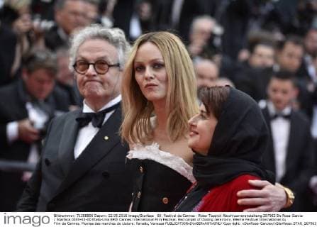 69. Festival de Cannes - Roter Teppich Abschlussveranstaltung 207963 De Rosa-Garcia Starface 0000-00-00 Etats-Unis 69th Cannes International Film Festival. Red carpet of Closing ceremony. 69eme Festival International du Film de Cannes. Montee des marches de cloture. Paradis, Vanessa  Copyright: xDexRosa-Garciax xStarfacex STAR_207963_225