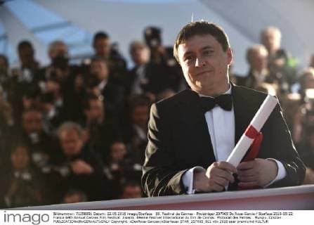 69. Festival de Cannes - Preisträger 207965 De Rosa-Garcia Starface 2016-05-22 France 69th Annual Cannes Film Festival. Awards. 69eme Festival International du film de Cannes. Photocall des Palmes . Mungiu, Cristian  Copyright: xDexRosa-Garciax xStarfacex STAR_207965_021
