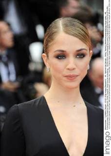 69. Festival de Cannes - Roter Teppich Abschlussveranstaltung Alice Isaaz - 69. Internationales Filmfestival Cannes, Roter Teppich Abschlussveranstaltung - 22 05 2016 LoicThebaud Panoramic 