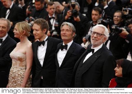 69. Festival de Cannes - Roter Teppich Abschlussveranstaltung Donald Sutherland, Mads Mikkelsen, Laszlo Nemes - 69. Internationales Filmfestival Cannes, Roter Teppich Abschlussveranstaltung - 22 05 2016 LoicThebaud Panoramic 