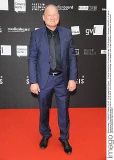 5 Jahre Deutscher Schauspielerpreis 2016 Burghart Klaussner Ankunft zu 5 jahre Deutscher Schauspielerpreis in Berlin, 20.05.2016