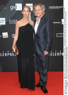 5 Jahre Deutscher Schauspielerpreis 2016 Uwe Ochsenknecht mit Freundin Kiki Viebrock Ankunft zu 5 jahre Deutscher Schauspielerpreis in Berlin, 20.05.2016