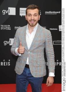 5 Jahre Deutscher Schauspielerpreis 2016 Edin Hasanovic Ankunft zu 5 jahre Deutscher Schauspielerpreis in Berlin, 20.05.2016