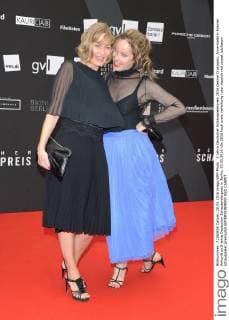 5 Jahre Deutscher Schauspielerpreis 2016 Gesine Crukowski, Anne-Kathrin Kramer Ankunft zu 5 jahre Deutscher Schauspielerpreis in Berlin, 20.05.2016