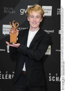 5 Jahre Deutscher Schauspielerpreis 2016 Louis Hofmann Preistraeger zu 5 jahre Deutscher Schauspielerpreis in Berlin, 20.05.2016