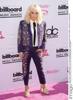 Ke$ha BILLBOARD MUSIC AWARDS: ARRIVALS Las Vegas Patrick Rideaux PicturePerfect