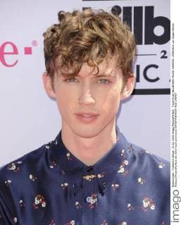 Troye Sivan BILLBOARD MUSIC AWARDS: ARRIVALS Las Vegas Patrick Rideaux PicturePerfect