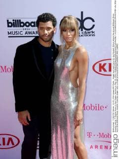 Singer and host Ciara (R) and Russell Wilson attend the annual Billboard Music Awards held at T-Mobile Arena in Las Vegas, Nevada on May 22, 2016.  LAV20160522022 JIMxRUYMEN