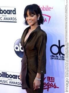 Singer Rihanna attends the annual Billboard Music Awards held at T-Mobile Arena in Las Vegas, Nevada on May 22, 2016.  LAV20160522136 JIMxRUYMEN
