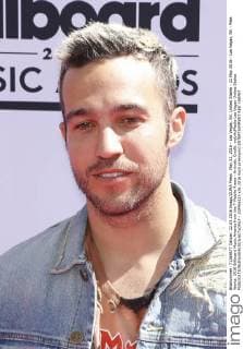 May 22, 2016 - Las Vegas, NV, United States - 22 May 2016 - Las Vegas, NV - Pete Wentz. 2016 Billboard Music Awards from the T-Mobile Arena - Arrivals. Credit: mjt AdMedia Las Vegas United States - ZUMAa123