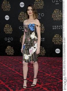Anne Hathaway ALICE THROUGH THE LOOKING GLASS FILM PREMIERE Hollywood Patrick Rideaux PicturePerfect