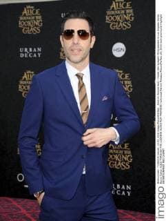 Alice im Wunderland – Hinter den Spiegeln Filmpremiere in Los Angeles Sacha Baron Cohen ALICE THROUGH THE LOOKING GLASS FILM PREMIERE Hollywood Patrick Rideaux PicturePerfect