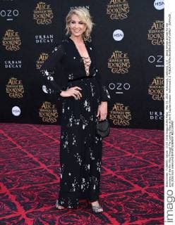 May 23, 2016 - Hollywood, California, U.S. - Jenna Elfman arrives for the premiere of the film Alice Through The Looking Glass at the El Capitan theater. Hollywood U.S. - ZUMAo05_