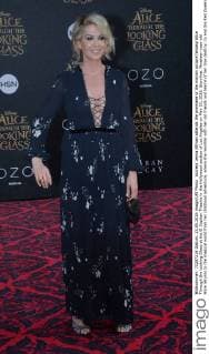 Actress Jenna Elfman attends the premiere of the motion picture fantasy Alice Through the Looking Glass at the El Capitan Theatre in the Hollywood section of Los Angeles on May 23, 2016. Storyline: Nineteen-year-old Alice returns to the magical world from her childhood adventure, where she reunites with her old friends and learns of her true destiny: to end the Red Queen s reign of terror.  LAP2016052346 JIMxRUYMEN
