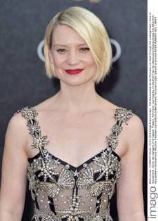 Mia Wasikowska bei der Premiere von Alice Through the Looking Glass Alice im Wunderland: Hinter den Spiegeln im El Capitan Theatre, Hollywood. Los Angeles, 24.05.2016 Foto:xD.xStarbuckx xFuturexImage
