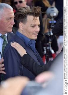 Johnny Depp bei der Premiere von Alice Through the Looking Glass Alice im Wunderland: Hinter den Spiegeln im El Capitan Theatre, Hollywood. Los Angeles, 24.05.2016 Foto:xD.xStarbuckx xFuturexImage