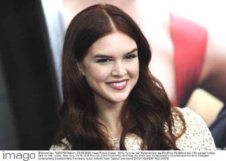 Emily Tyra bei der Weltpremiere des Kinofilms Me Before You Ein ganzes halbes Jahr im AMC Loews. New York, 23.05.2016 Foto:xD.xVanxTinex xFuturexImage