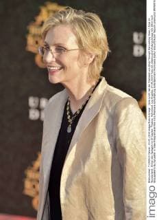 Jane Lynch bei der Premiere von Alice Through the Looking Glass Alice im Wunderland: Hinter den Spiegeln im El Capitan Theatre, Hollywood. Los Angeles, 24.05.2016 Foto:xD.xStarbuckx xFuturexImage