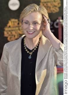 Jane Lynch bei der Premiere von Alice Through the Looking Glass Alice im Wunderland: Hinter den Spiegeln im El Capitan Theatre, Hollywood. Los Angeles, 24.05.2016 Foto:xD.xStarbuckx xFuturexImage