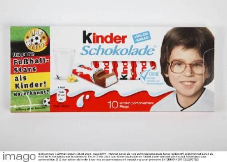 Mehmet Scholl als Kind auf Kinderschokolade Sonderedition EM 2016 Mehmet Scholl als Kind auf Kinderschokolade Sonderedition EM 2016