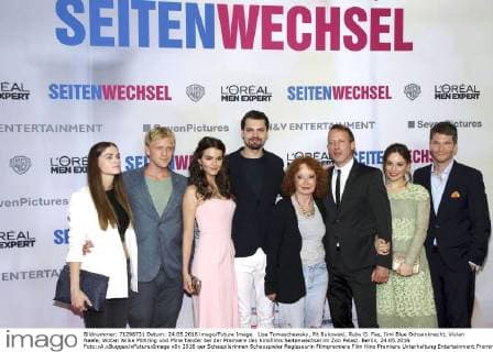 Lisa Tomaschewsky, Pit Bukowski, Ruby O. Fee, Jimi Blue Ochsenknecht, Vivian Naefe, Wotan Wilke Möhring und Mina Tander bei der Premiere des Kinofilms Seitenwechsel im Zoo Palast. Berlin, 24.05.2016 Foto:xA.xBuggex xFuturexImage