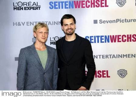 Pit Bukowski und Jimi Blue Ochsenknecht bei der Premiere des Kinofilms Seitenwechsel im Zoo Palast. Berlin, 24.05.2016 Foto:xA.xBuggex xFuturexImage