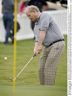 Bill Murray spielt Golf in Fort Worth May 25, 2016 - Fort Worth, TX, USA - Actor Bill Murray, paired with pro Jordan Spieth on a noon tee time, gets practice in on one of the practice greens before today s Colonial Pro-Am at the Dean & Deluca Invitational on Wednesday, May 25, 2016, in Fort Worth, Texas. Fort Worth USA - ZUMAm67_
