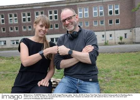 Berlin, 25.05.16 Music Tech Fest Festival 2016 Nalepastraße Im Funkhaus Berlin findet von 27. Bis 30. Mai die 10. Ausgabe des MusicTech Fests statt. Gwydion ap Dafydd (43) mit Susanne Marcus (34)