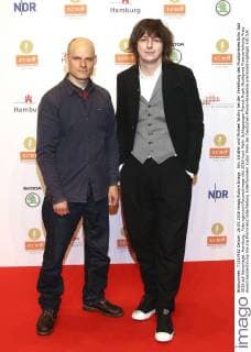 Eric Schäfer und Michael Wollny bei der Verleihung des Musikpreises Echo Jazz 2016 auf Kampnagel. Hamburg, Foto:xgbrcix xFuturexImage