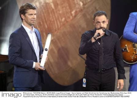 Herve Jeanne und Maik Schott bei der Verleihung des Musikpreises Echo Jazz 2016 auf Kampnagel. Hamburg, 26.05.2016 Foto:xgbrcix xFuturexImage